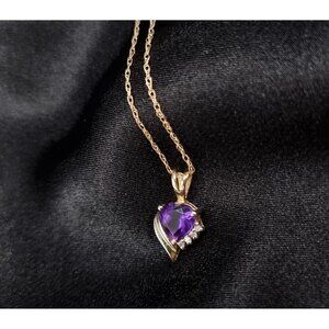 Vintage 1990's 10K Yellow Gold Heart Amethyst Pendant Necklace